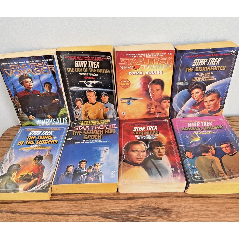 Star Trek Book Lot 8 Vintage Novels TOS TNG Voyager Paperback Sci-Fi